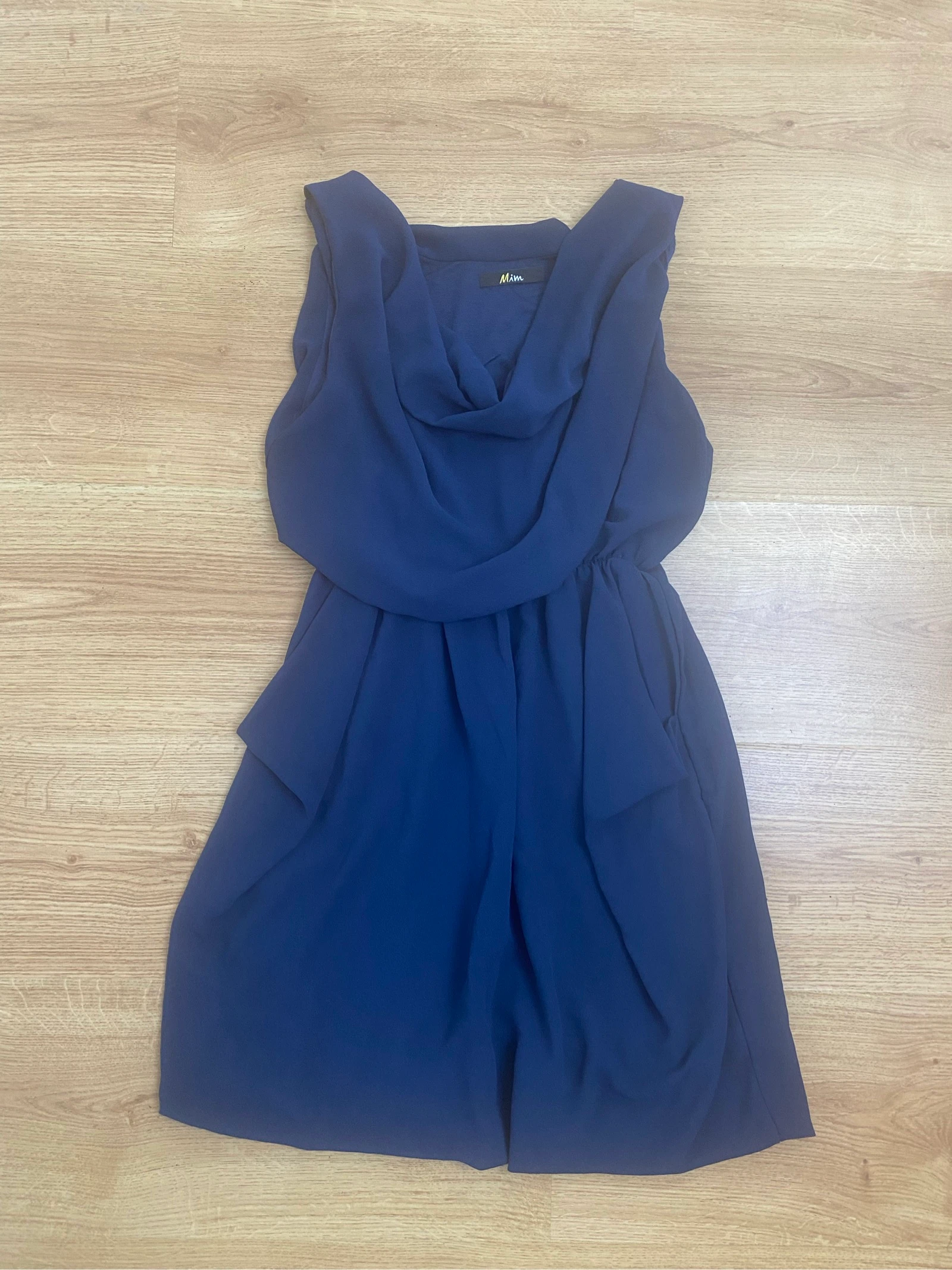 Robe MIM Taille 36 S Bleu Marine Navy Col Bénitier Drapé Sans Manches Fluide